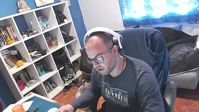 Snapshot of ravingr4d4 chatting on November 7, 2025, 11:59 am ravingr4d4 online show from November 7, 2025, 11:59 am