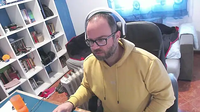 Snapshot of ravingr4d4 chatting on November 28, 2025, 10:37 am ravingr4d4 online show from November 28, 2025, 10:37 am