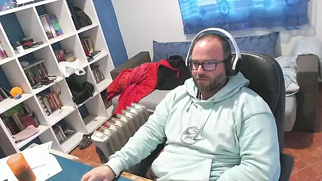 Snapshot of ravingr4d4 chatting on November 25, 2025, 2:06 pm ravingr4d4 online show from November 25, 2025, 2:06 pm