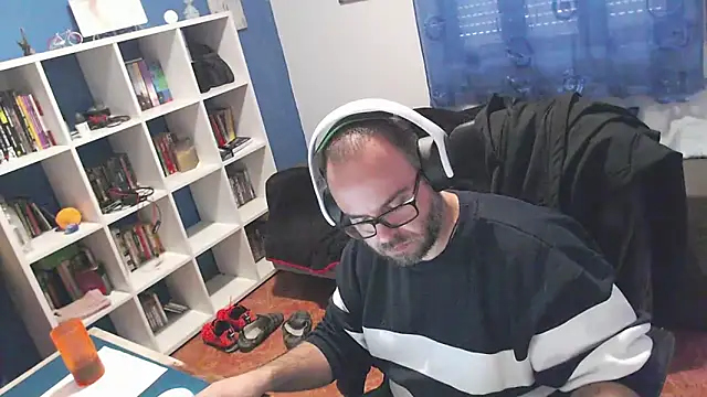 Snapshot of ravingr4d4 chatting on November 24, 2025, 2:28 pm ravingr4d4 online show from November 24, 2025, 2:28 pm