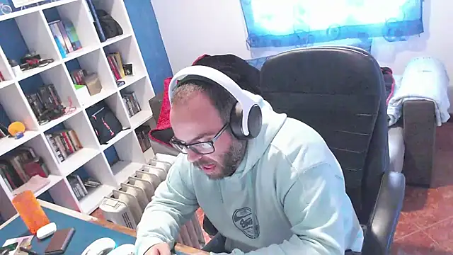 Snapshot of ravingr4d4 chatting on December 2, 2025, 12:29 pm ravingr4d4 online show from December 2, 2025, 12:29 pm