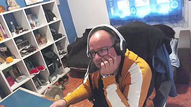 Snapshot of ravingr4d4 chatting on November 2, 2025, 2:55 pm ravingr4d4 online show from November 2, 2025, 2:55 pm