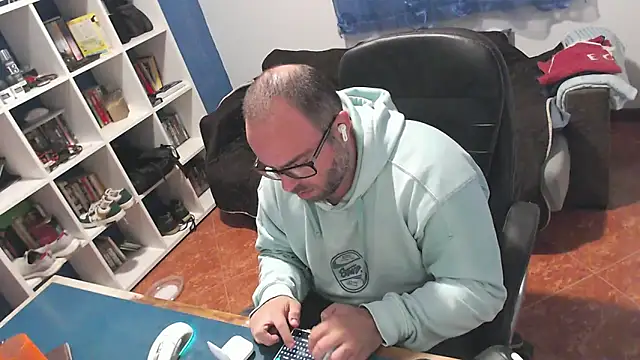 Snapshot of ravingr4d4 chatting on November 15, 2025, 10:25 pm ravingr4d4 online show from November 15, 2025, 10:25 pm