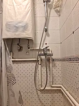 Snapshot of john_ng654321 chatting on September 21, 2025, 6:40 am john ng654321 online show from September 21, 2025, 6:40 am