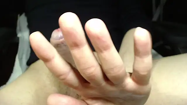 Red75xxx online show from March 23, 2026, 9:47 pm