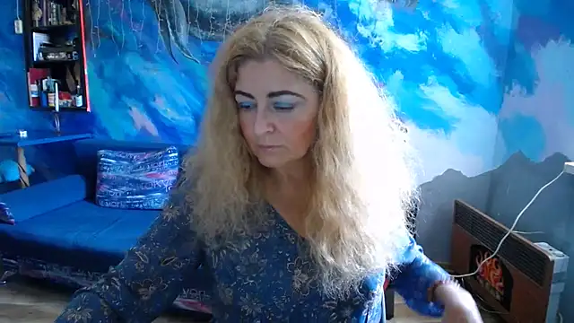 Helen1974 online show from September 10, 2025, 7:51 am