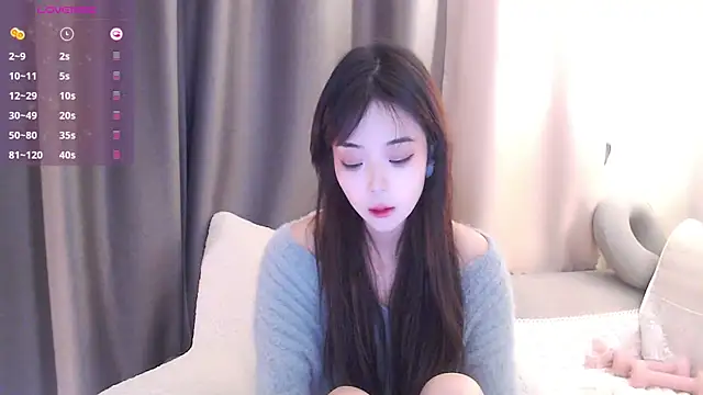 Snapshot of Duludulu_007 chatting on October 17, 2025, 4:27 am Duludulu 007 online show from October 17, 2025, 4:27 am