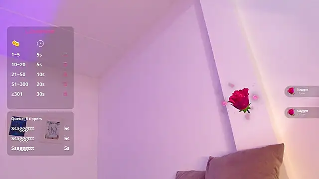 Snapshot of Megan_FE chatting on October 4, 2025, 3:30 am Megan FE online show from October 4, 2025, 3:30 am