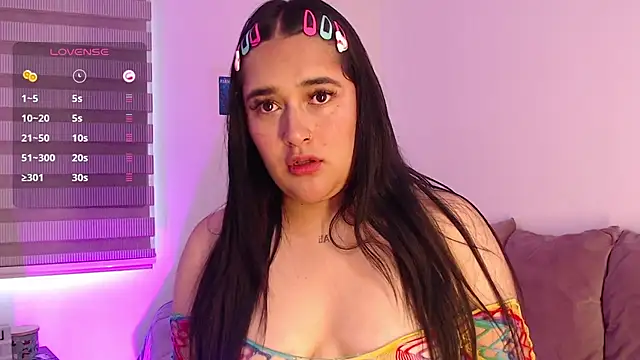 Snapshot of Megan_FE chatting on October 28, 2025, 12:26 pm Megan FE online show from October 28, 2025, 12:26 pm