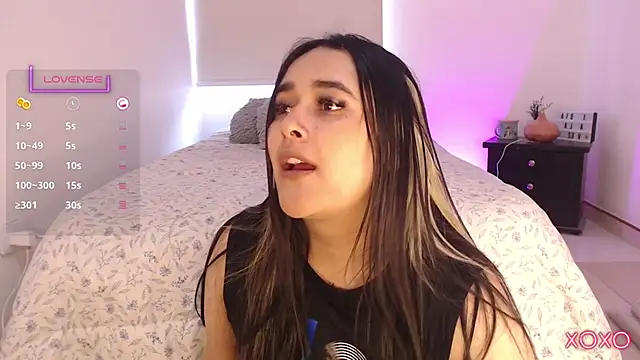 Snapshot of Megan_FE chatting on March 20, 2025, 3:58 pm Megan FE online show from March 20, 2025, 3:58 pm