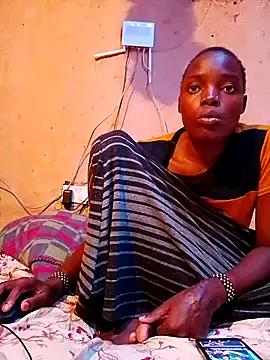 Snapshot of cute_naimah chatting on November 18, 2025, 5:27 pm cute naimah online show from November 18, 2025, 5:27 pm