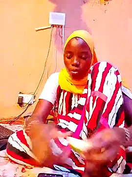 Snapshot of cute_naimah chatting on November 14, 2025, 1:59 pm cute naimah online show from November 14, 2025, 1:59 pm