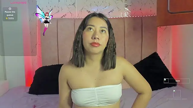 Snapshot of sexylaurita chatting on November 29, 2025, 1:11 pm sexylaurita online show from November 29, 2025, 1:11 pm