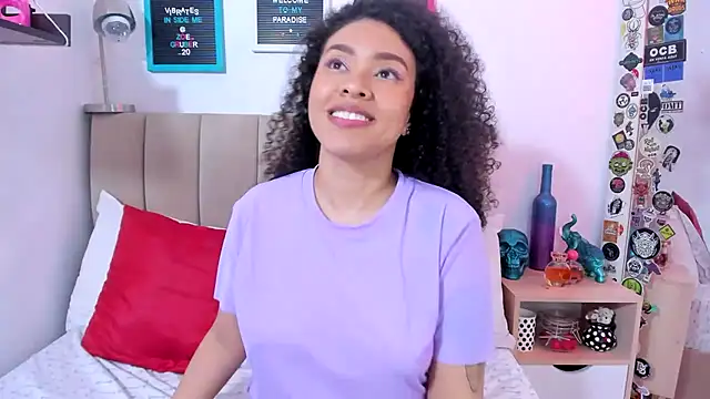 Zoe Gruber online show from February 20, 2025, 11:32 pm