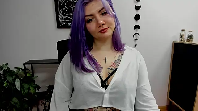 GabbiePerfect online show from February 20, 2025, 6:13 pm