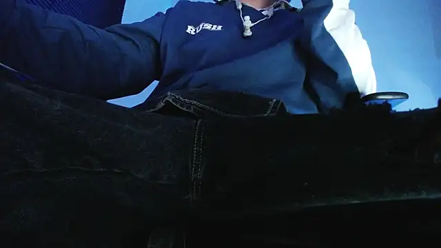 zacwatson  online show from January 16, 2026, 1:31 am