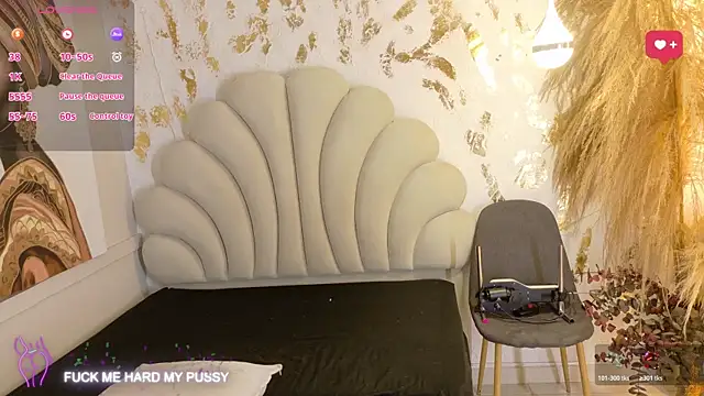 bonieklent online show from April 14, 2026, 3:44 am