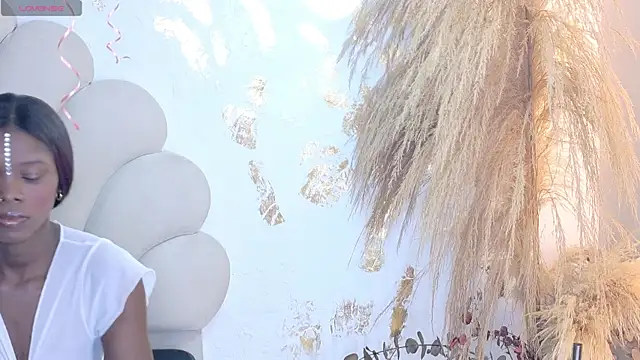 bonieklent online show from April 19, 2026, 3:29 am