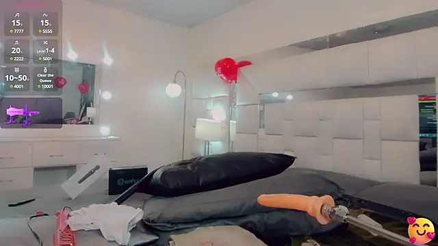  ChanellR  online show from February 17, 2025, 3:33 pm