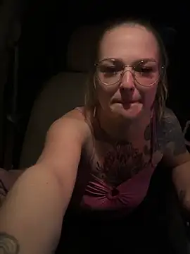 Mymy Stevo 420 online show from January 24, 2025, 3:43 am