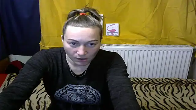 wLESLYMOSw online show from January 16, 2025, 4:18 pm