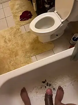 Snapshot of VFuck4U_xxx chatting on September 8, 2025, 4:06 pm VFuck4U xxx online show from September 8, 2025, 4:06 pm