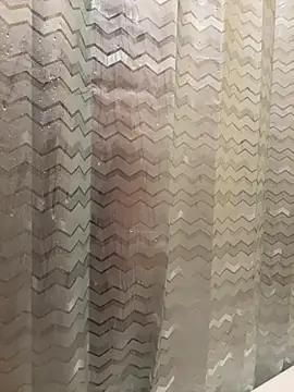 Snapshot of VFuck4U_xxx chatting on February 13, 2025, 10:33 pm VFuck4U xxx online show from February 13, 2025, 10:33 pm