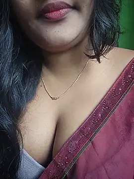 Snapshot of Kotha_-Moni chatting on July 14, 2026, 1:38 am Kotha -Moni online show from July 14, 2026, 1:38 am
