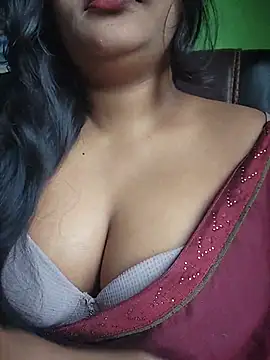 Snapshot of Kotha_-Moni chatting on July 2, 2026, 1:39 am Kotha -Moni online show from July 2, 2026, 1:39 am