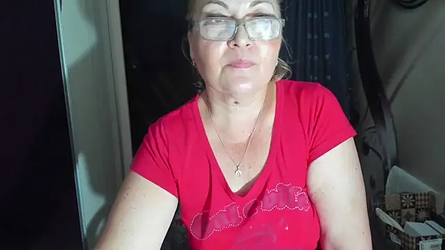 Snapshot of IryshAlice chatting on June 16, 2026, 7:14 pm IryshAlice online show from June 16, 2026, 7:14 pm