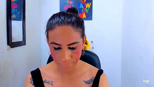 Snapshot of juanblakbigcock chatting on December 1, 2025, 3:57 pm juanblakbigcock online show from December 1, 2025, 3:57 pm