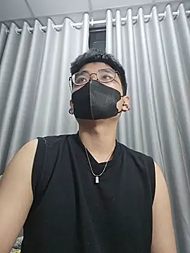 Snapshot of xboyvn9 chatting on November 7, 2025, 2:32 pm xboyvn9 online show from November 7, 2025, 2:32 pm