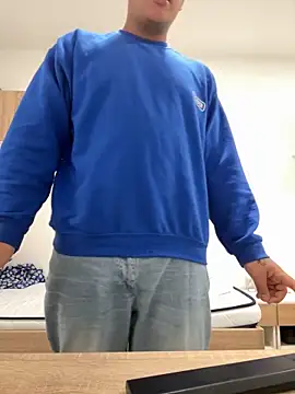 Snapshot of lacikaboyy chatting on December 10, 2024, 11:54 am lacikaboyy online show from December 10, 2024, 11:54 am