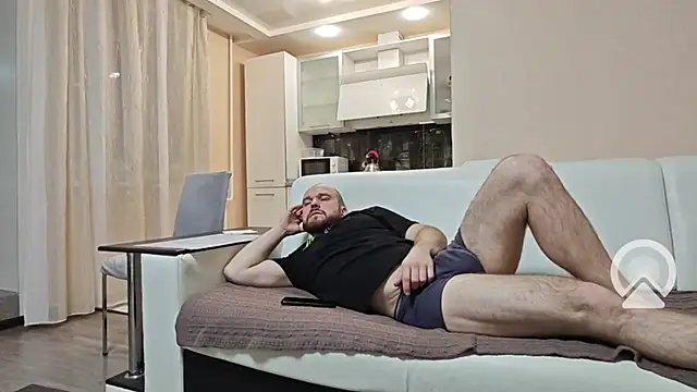 Snapshot of andy_candy_ chatting on March 21, 2025, 11:34 pm andy candy  online show from March 21, 2025, 11:34 pm