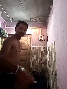 Snapshot of Kartik_bbc_indian chatting on March 5, 2025, 1:31 am Kartik bbc indian online show from March 5, 2025, 1:31 am