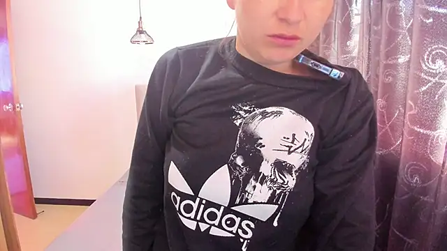 Snapshot of samantha__wilson chatting on November 7, 2025, 1:15 pm samantha wilson online show from November 7, 2025, 1:15 pm