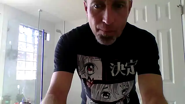 Snapshot of El_Gizmo chatting on April 19, 2026, 4:30 pm El Gizmo online show from April 19, 2026, 4:30 pm
