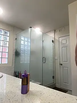 Snapshot of El_Gizmo chatting on November 7, 2025, 6:23 pm El Gizmo online show from November 7, 2025, 6:23 pm