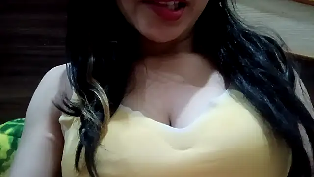 Snapshot of Jatti_punjab_di chatting on April 23, 2026, 7:37 am Jatti punjab di online show from April 23, 2026, 7:37 am