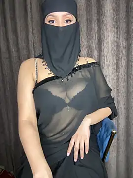 Snapshot of YourThirstySlut chatting on October 29, 2025, 8:08 pm YourThirstySlut online show from October 29, 2025, 8:08 pm