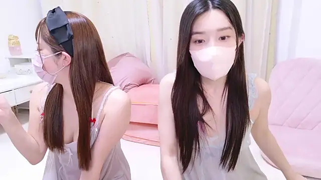 akaneppi  online show from December 29, 2024, 3:24 pm