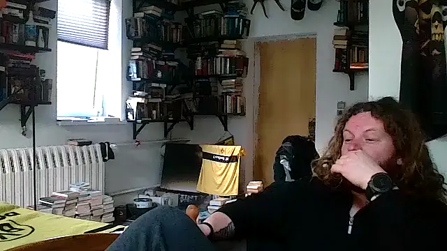 Snapshot of sunr1sa chatting on October 26, 2025, 6:25 am sunr1sa online show from October 26, 2025, 6:25 am