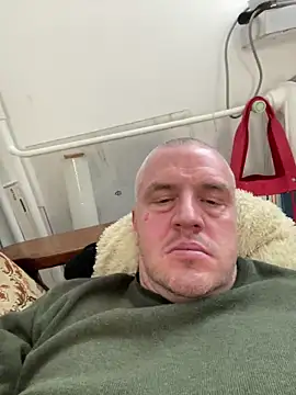 Snapshot of Evolite123 chatting on January 22, 2025, 12:17 pm Evolite123 online show from January 22, 2025, 12:17 pm