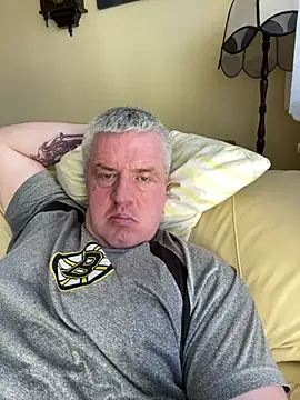 Snapshot of Evolite123 chatting on March 18, 2025, 10:17 am Evolite123 online show from March 18, 2025, 10:17 am