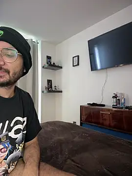 Snapshot of Rae_Lil_White chatting on February 16, 2025, 6:43 pm Rae Lil White online show from February 16, 2025, 6:43 pm