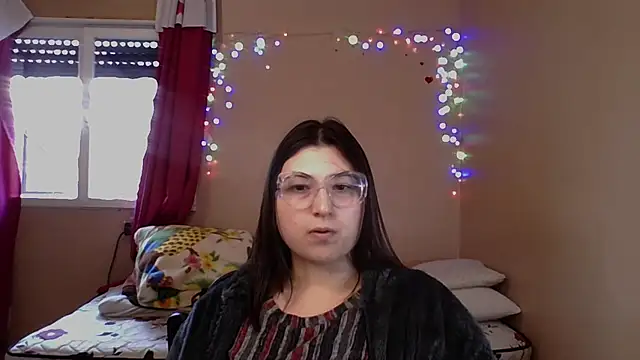 imsohornydacom online show from June 3, 2026, 5:39 pm
