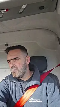 Snapshot of pachapeter chatting on November 4, 2025, 12:42 pm pachapeter online show from November 4, 2025, 12:42 pm