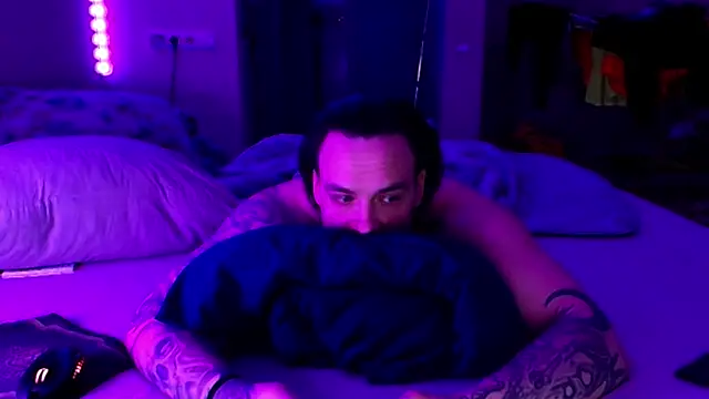 baphomet from ice online show from April 14, 2026, 5:51 pm