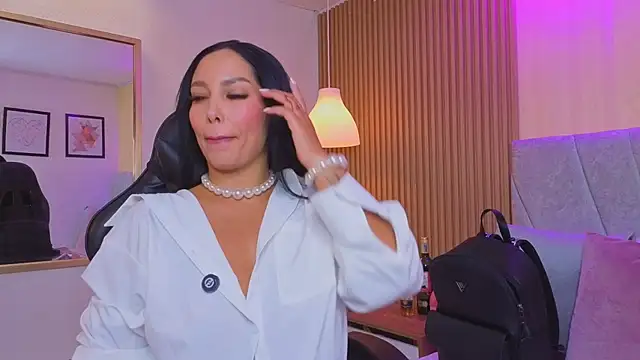 Snapshot of Dakota_diaz_ chatting on February 9, 2026, 7:34 pm Dakota diaz online show from February 9, 2026, 7:34 pm