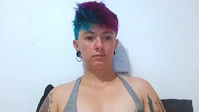 tomboyblue online show from May 20, 2026, 12:13 pm